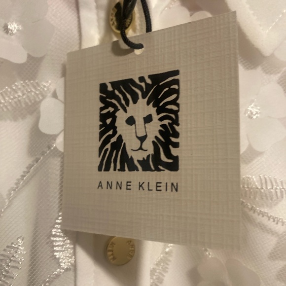 Anne Klein Blouse - Picture 12 of 12